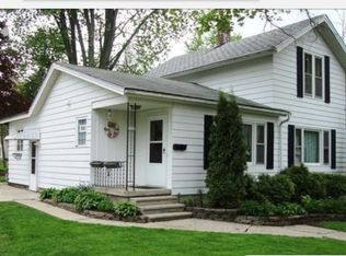 142 E Grant St, Lake Mills, WI 53551