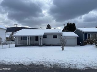 325 E Logan Ave, Altoona, PA