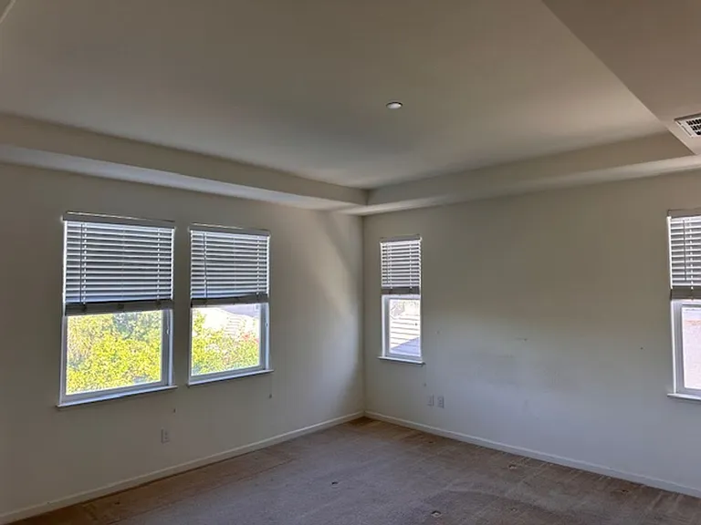 18281 Parkside Ct — Photo 20