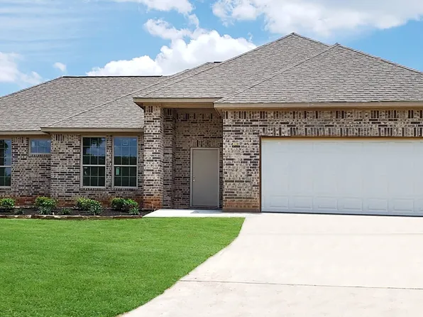 5401 Zephyr Ln, Willis, TX 77318