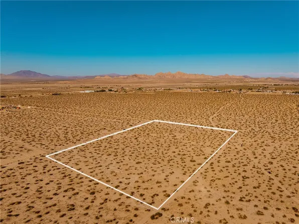 2 Fairlane Rd Lot 4, Lucerne Valley, CA 92356