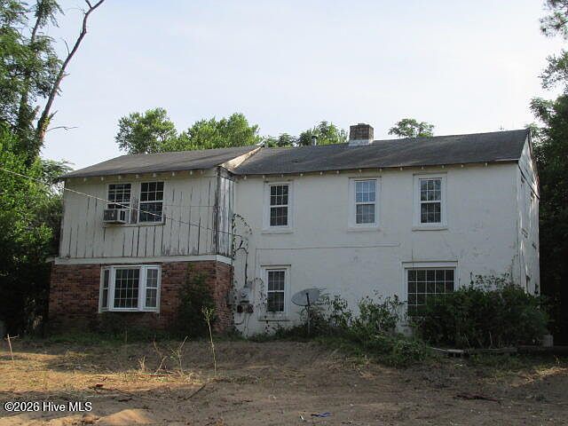 1st image of 2215 Walden Drive