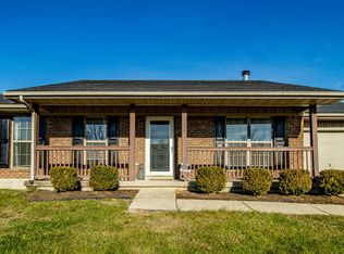 105 Brookstone Rd, Paris, KY 40361