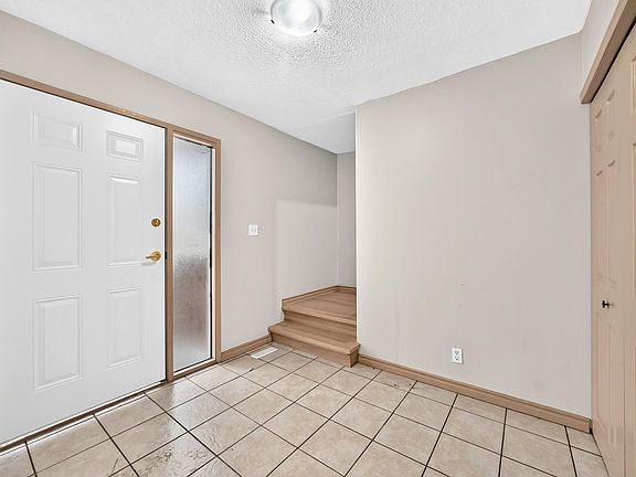 5th image of 10919 69th Ave NW