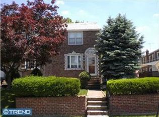 2562 Irvington Rd, Drexel Hill, PA 19026