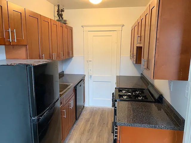 65 Park Dr #21 — Photo 6