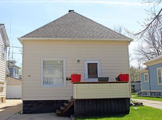 519 65th St, Kenosha, WI 53143