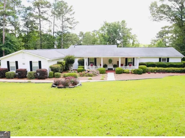 649 Buck Creek Rd, Jackson, GA 30233