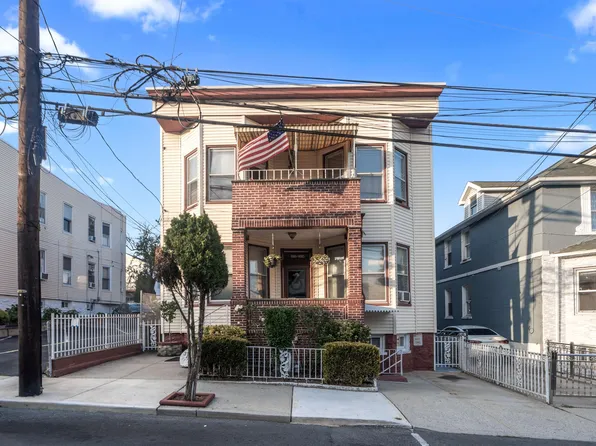 312 72nd St, North Bergen, NJ 07047