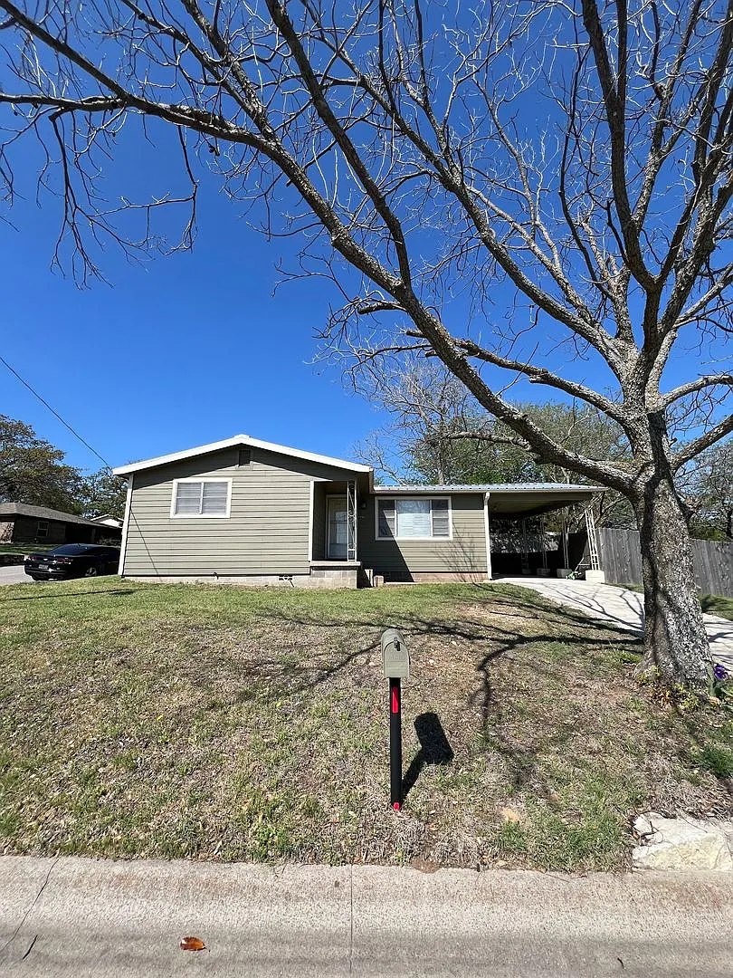 1106 Foster Ln., Weatherford, TX 76086 — Photo 2
