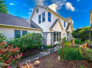 3413 Commodore Point, Knoxville, TN 37922