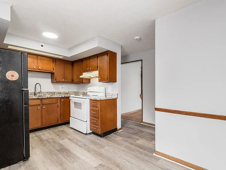 3399 Beachworth Dr — Photo 11