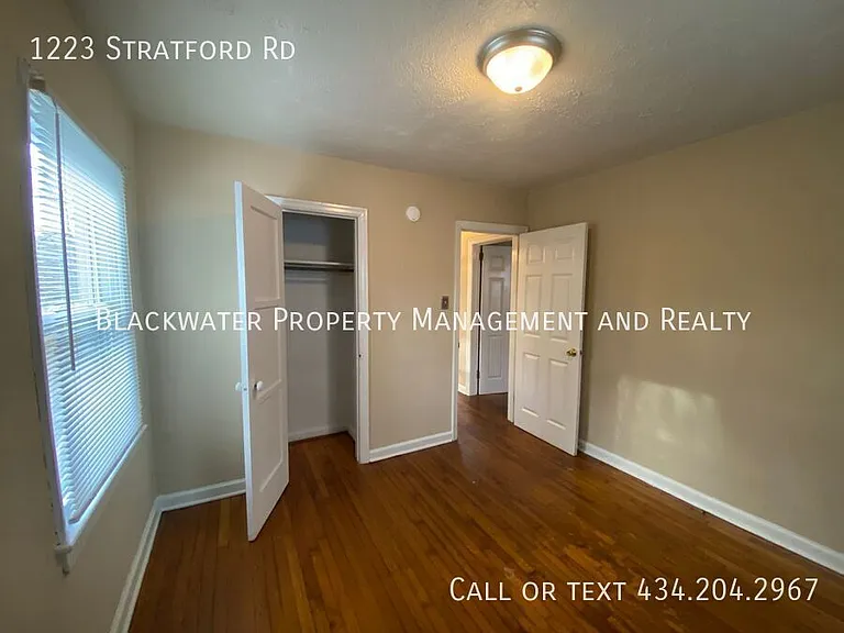 1223 Stratford Rd — Photo 6