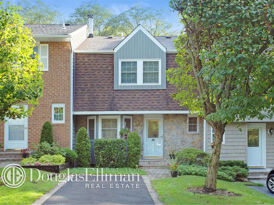 1st image of 16 Jennings Ct