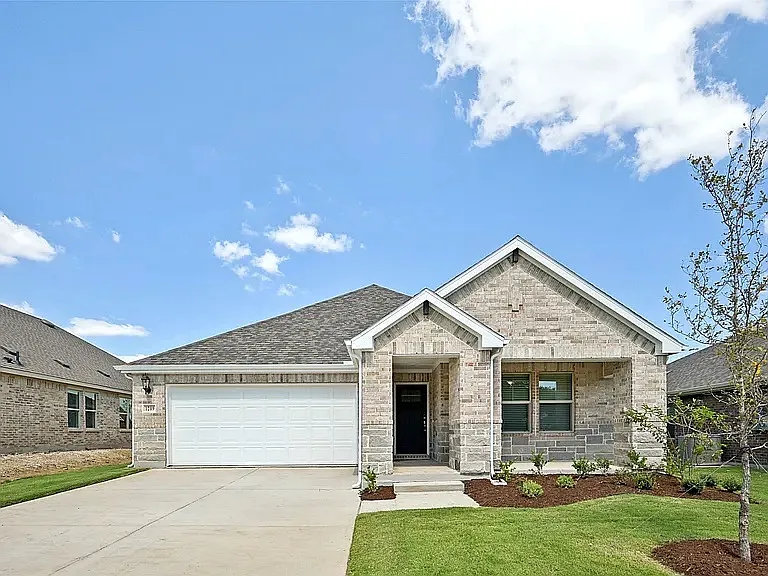 1209 Gardendale Hollow Ln