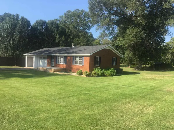 252 Hickory Flats Dr, Adamsville, TN 38310