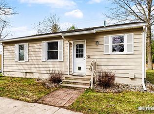 2424 Nichols Rd, Kalamazoo, MI