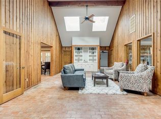 2401 Southbend Rd, Edmond, OK 73034