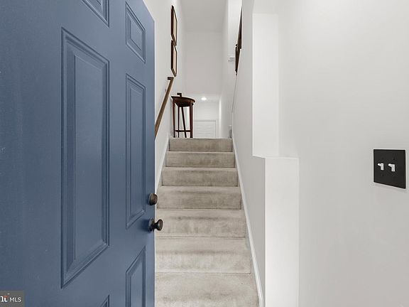 4th image of 5219 Stream Bank Ln #308