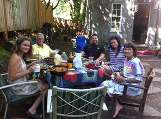 11800 S Riverside Dr, Portland, OR 97219