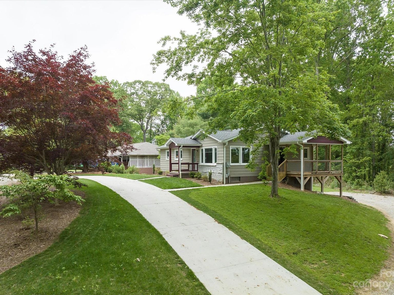 1914 Oxford Dr, Hendersonville, NC 28792 Zillow