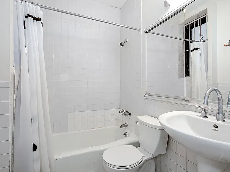 36 W 35th St #C6 — Photo 5