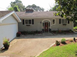 9 Wahoo Dr, Cherokee Village, AR 72529