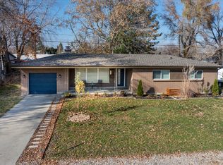 1837 E Brookhill Dr, Cottonwood Heights, UT 84121