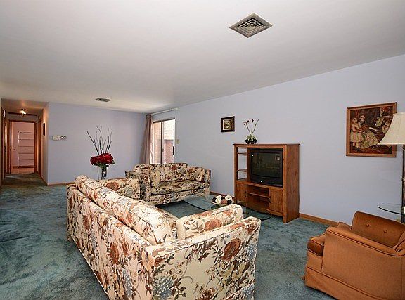 4th image of 503 S Nolton Ave