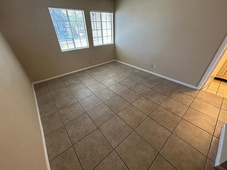 2806 Rungsted St — Photo 14