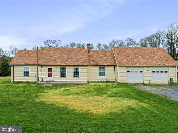 2nd image of 743 Shannon Woods Dr