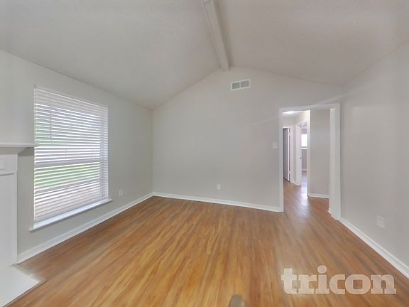 4th image of 13154 Winding Wood Dr