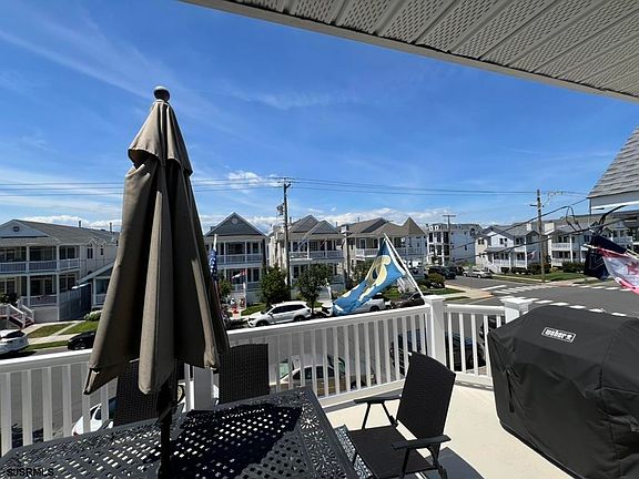 5th image of 1711 Asbury Ave #2