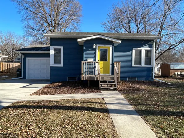 325 Lynn Rd SW, Hutchinson, MN 55350