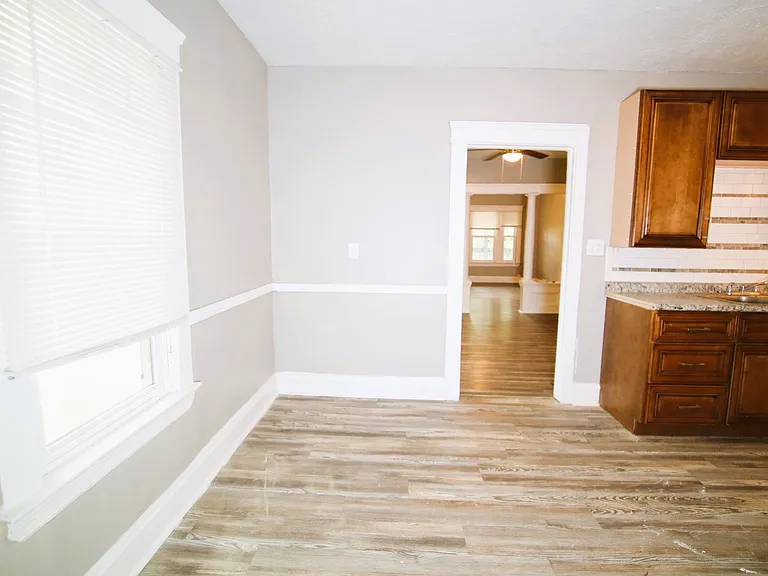 10514 Mount Auburn Ave #2 — Photo 7