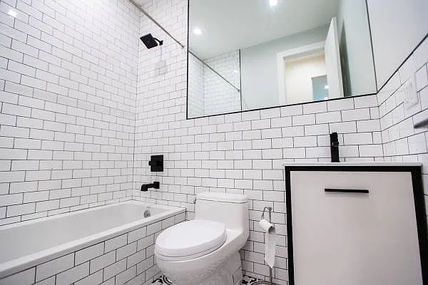 Rented by EXR | media 7