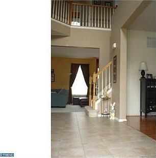 2nd image of 3 Greenbriar Ct