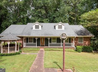 2164 Carson Valley Dr, Tucker, GA 30084