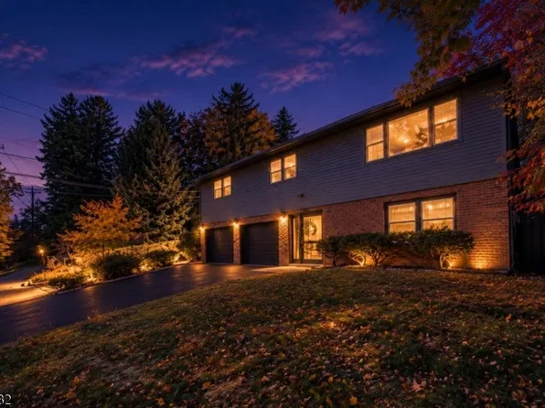 102 Brooklyn Mountain Rd, Hopatcong Boro, NJ 07843