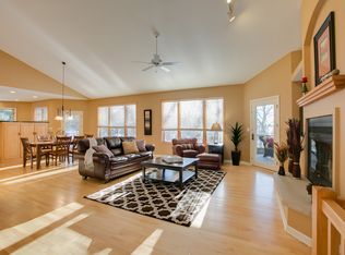 10550 Little Ave, Waconia, MN 55387