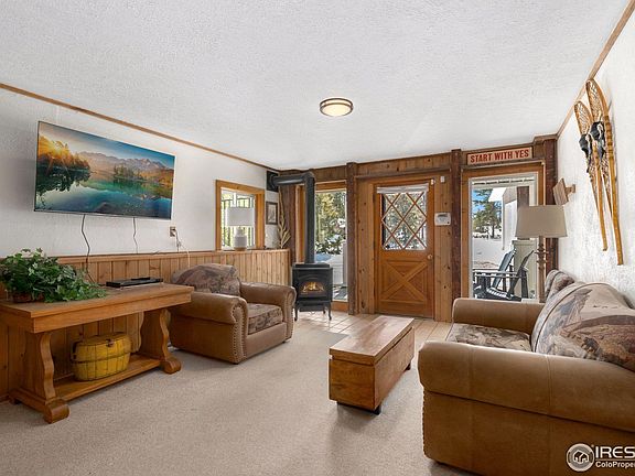 3rd image of 33 Walela Ln