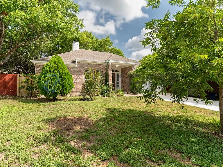 6502 Bramber Ln — Photo 21