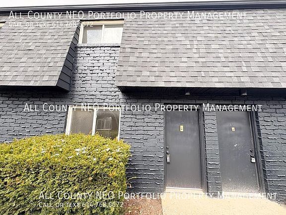 2nd image of 376 Woodland Ave Unit C