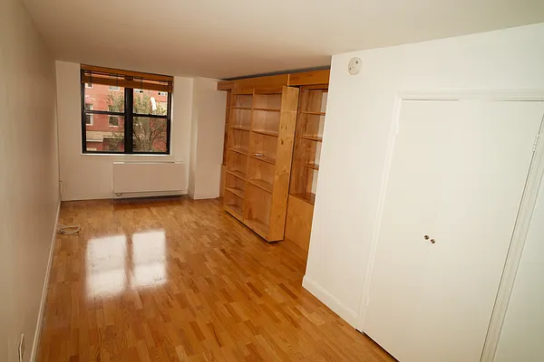Rented by Owner | media 9