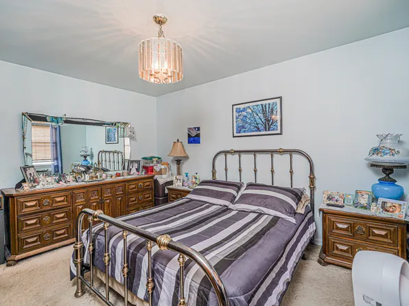 2421 West 1st Street image 23 of 30