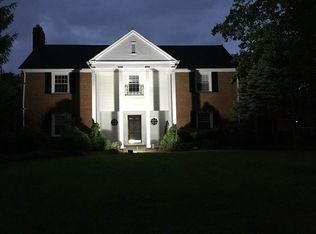 7629 Montgomery Rd, Cincinnati, OH 45236