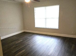 (Undisclosed Address), West Palm Beach, FL 33411