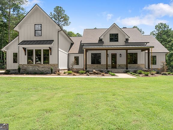 3rd image of 305 Harmony Gates Dr