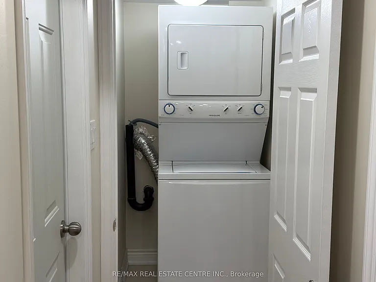 4325 Guildwood Way — Photo 11