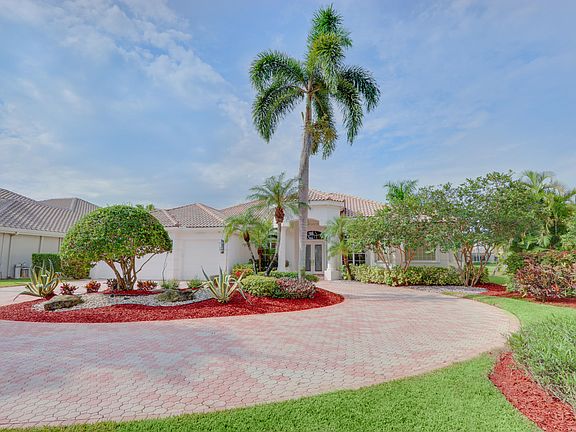 5th image of 4407 James Estate Ln